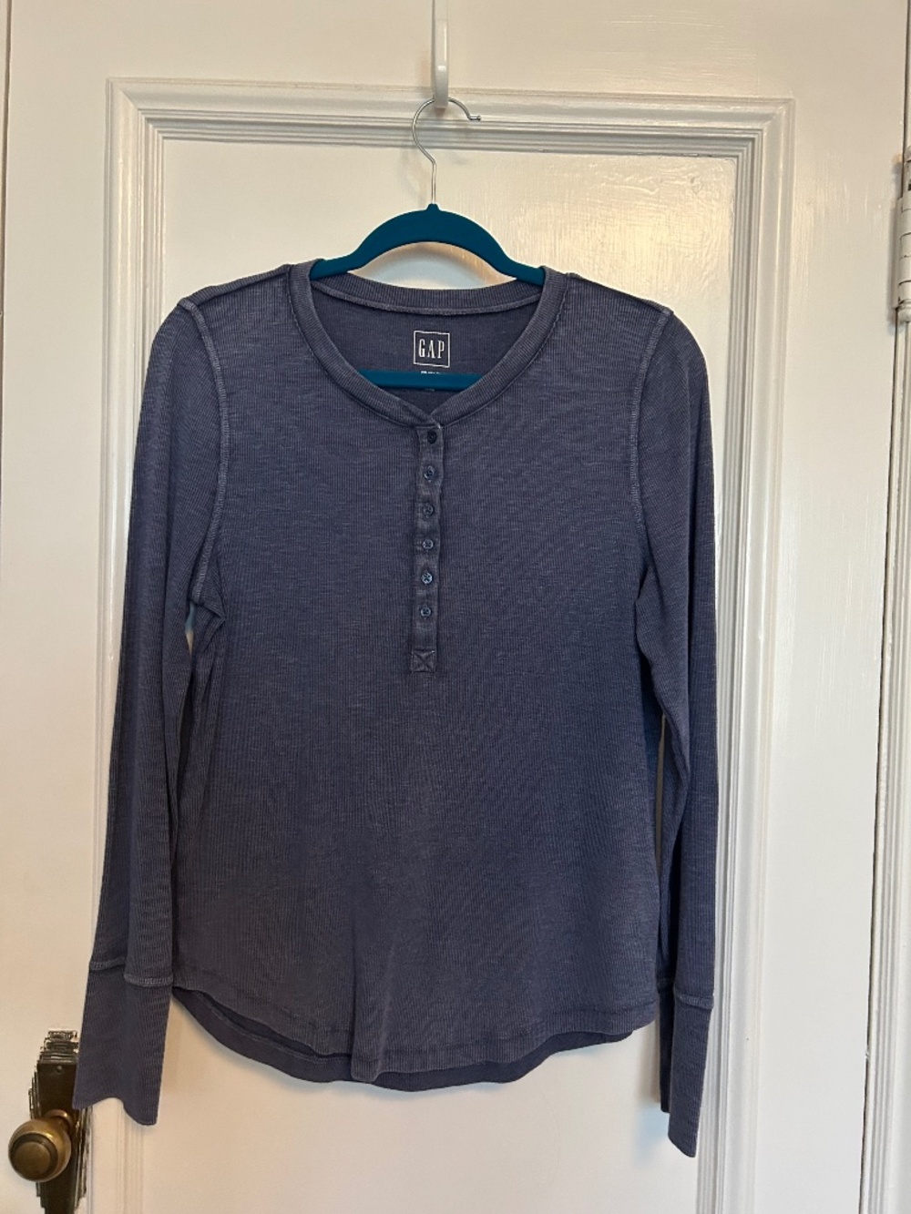 Gap Heathered Blue Henley Top